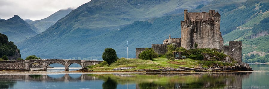 Sail the waterways of Scotland with River Cruise Your Way